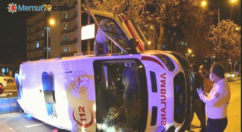 Çanakkale’de taksi ile ambulans çarpıştı: 5 yaralı