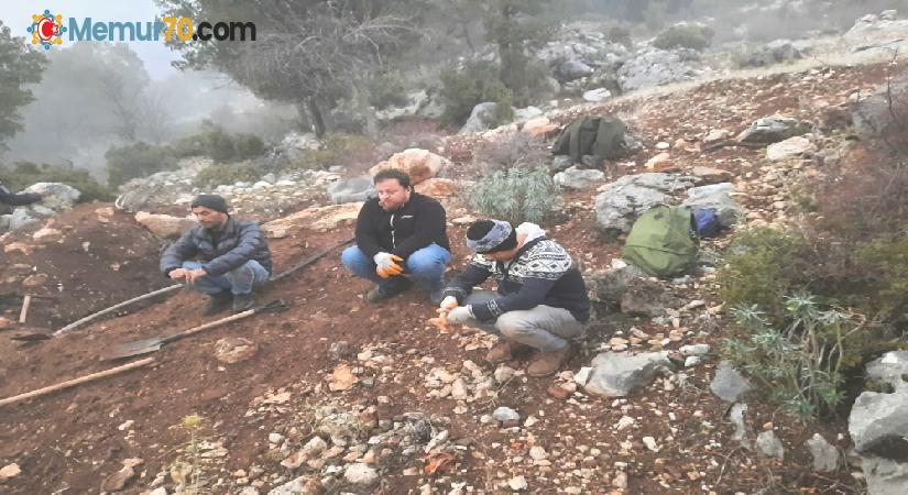 Jandarmadan kısıtlama saatinde kaçak kazıya suçüstü