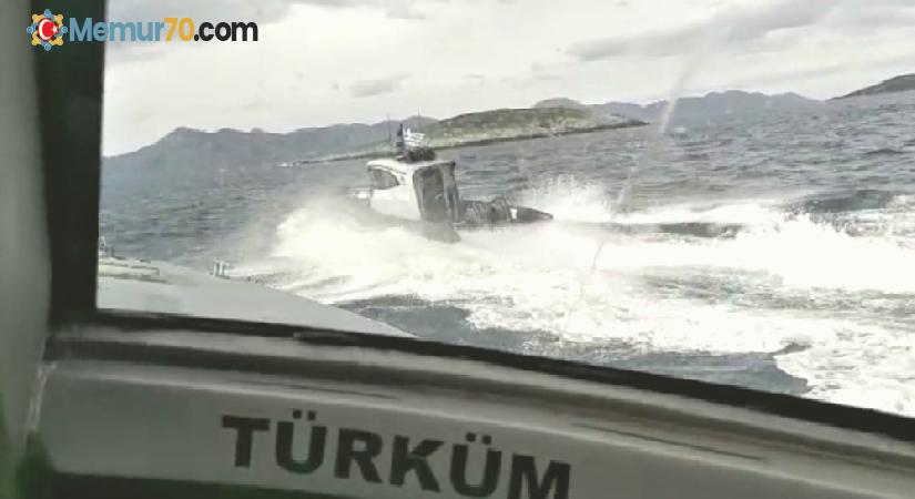 Uluslararası hukuku ihlalde sınır tanımayan Yunan botlarına Türk Sahil Güvenlik botları ‘Dur’ dedi