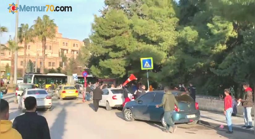 Şanlıurfa’da iki kavgada caddeler savaş alanına döndü