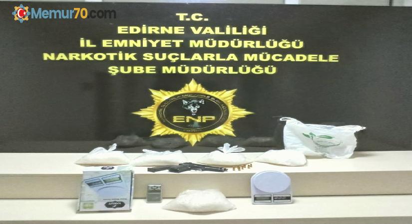 Edirne’de uyuşturucu tacirlerine ağır darbe