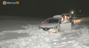 Mersin’de kar nedeniyle aracıyla yolda mahsur kalan kişi kurtarıldı