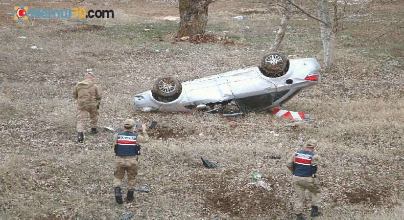 Otomobil tarlaya uçtu: 2 ağır yaralı