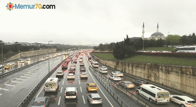 56 saatlik kısıtlama sonrası İstanbul’da trafik yoğunluğu