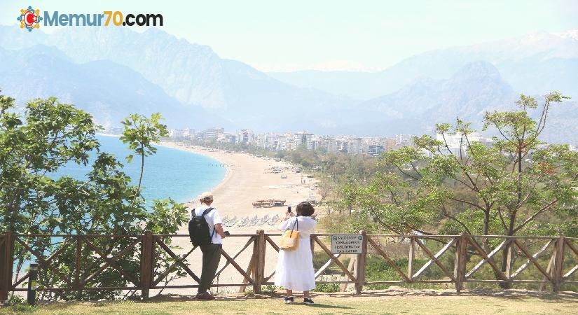 Antalya’da kısıtlama sessizliği