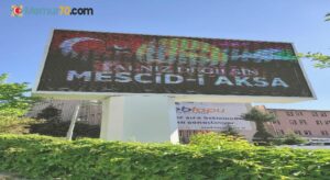 Çevre ve Şehircilik Bakanlığından bilgi ekranlarıyla Filistin’e destek