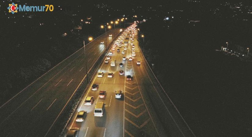 Kurban Bayramı dönüşü TEM Otoyolu’nda trafik yoğunluğu