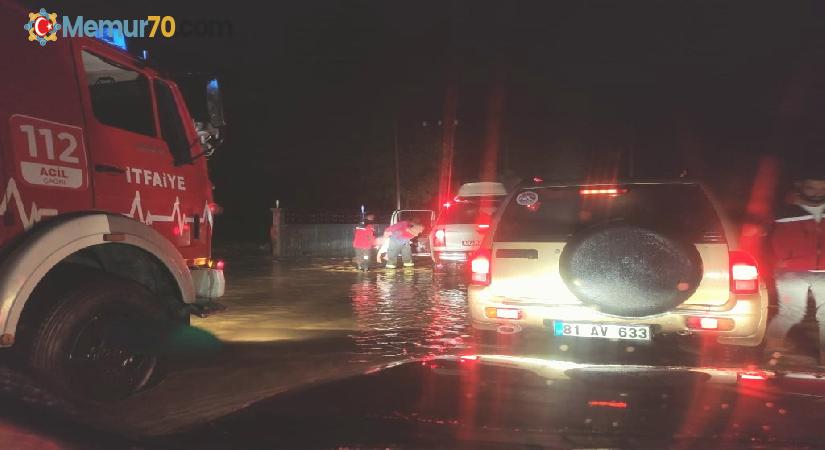 Selde evinde mahsur kalan kadın korku dolu anlar yaşadı