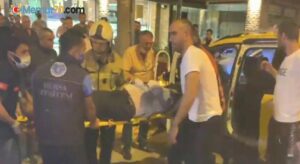 Gurbetçinin otomobiliyle ticari taksi böyle çarpıştı