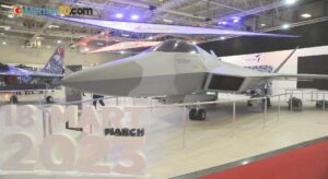 ‘Milli Muharip Uçak’ 15. Savunma Sanayii Fuarı’nda görücüye çıktı