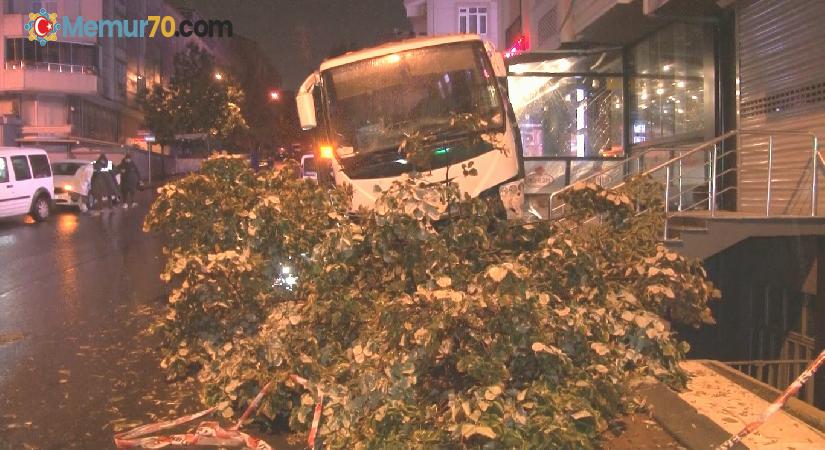 Esenyurt’ta feci kaza: Midibüsün altında ezilerek can verdi