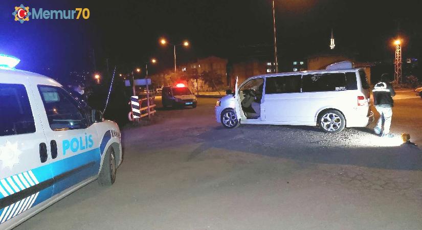 Park halindeki araçta oturan gençlere silahlı saldırı: 1 ölü, 2 yaralı