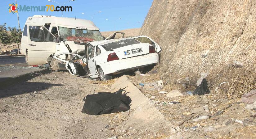 Tarım işçileri kaza yaptı: 1 ölü, 17 yaralı