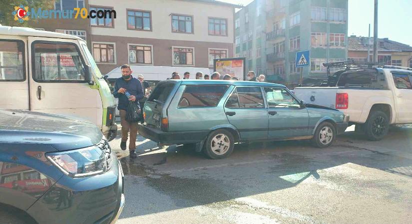 Yayalara çarpmamak için durunca zincirleme kaza oldu