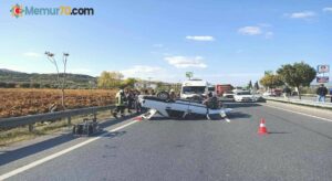 Manisa’da bariyerlere çarpan otomobil takla attı: 1 ölü, 1 yaralı