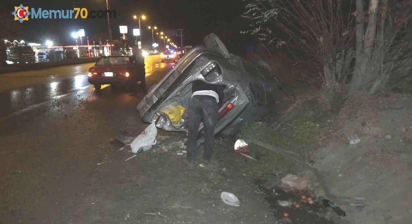 Yağmur nedeniyle kayganlaşan yolda otomobil takla attı: 1’i çocuk, 3 yaralı