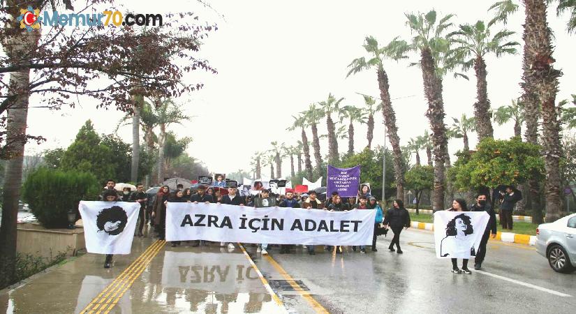 Arkadaşları yağmur altında Azra için adalet istedi