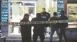 İzmir’de kuyumcuyu silahla yaralayıp altınları çalan şüpheli tutuklandı