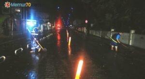Marmaris’te sağanak yağış sonrası cadde ve sokaklar sele döndü