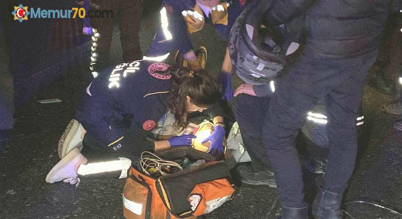 Şişli’de virajı alamayıp devrilen motosiklet metrelerce sürüklendi: 2 yaralı