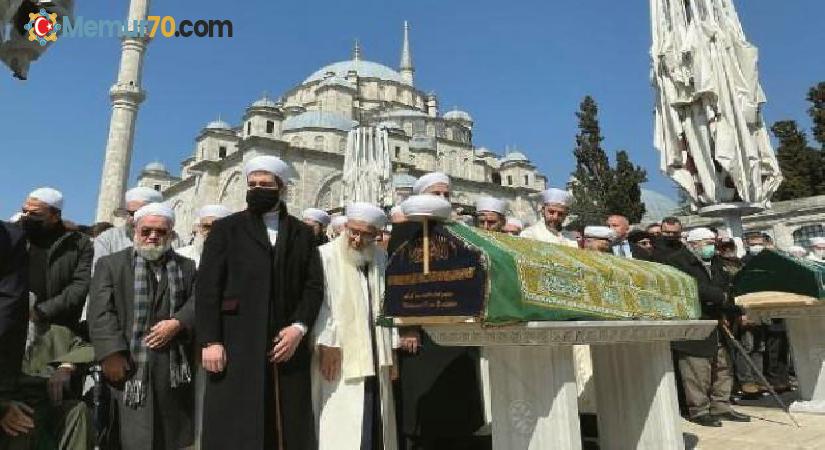 İsmailağa Cemaatinden Mustafa Bilici son yolculuğuna uğurlandı