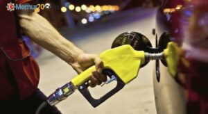 Brent petrolün varil fiyatı 101,81 dolara geriledi