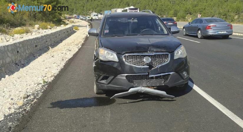 Antalya’da trafik kazası: 3 yaralı