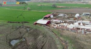 Bakanlık deprem mağduru çiftçilere destek için kırsalda