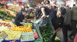 Türk-İş: 4 kişilik ailenin açlık sınırı 10 bin 373 TL oldu