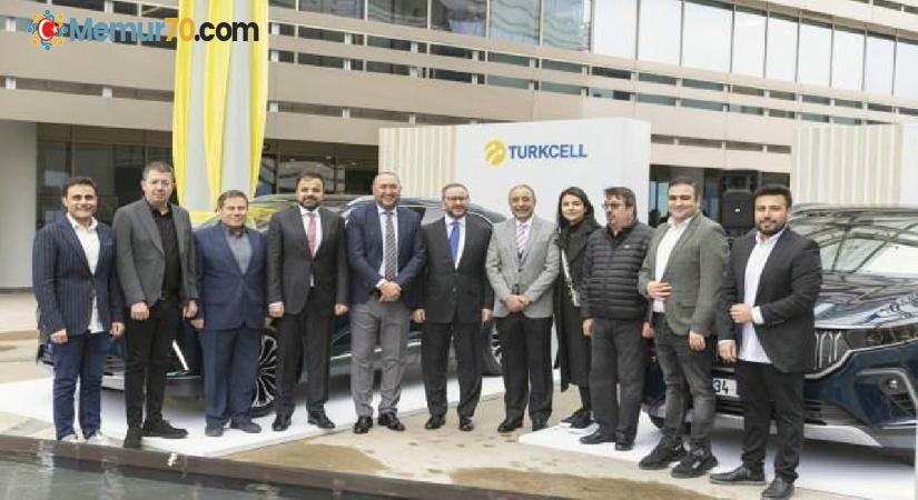 Turkcell başarılı iş ortaklarına Togg hediye etti