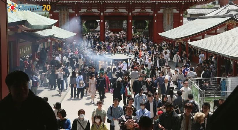 Japonya, yendeki değer kaybının da etkisiyle turist akınına uğradı