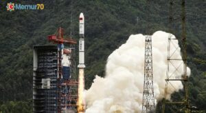 Çin, Fransa ortaklığında geliştirdiği astronomi uydusunu fırlattı!