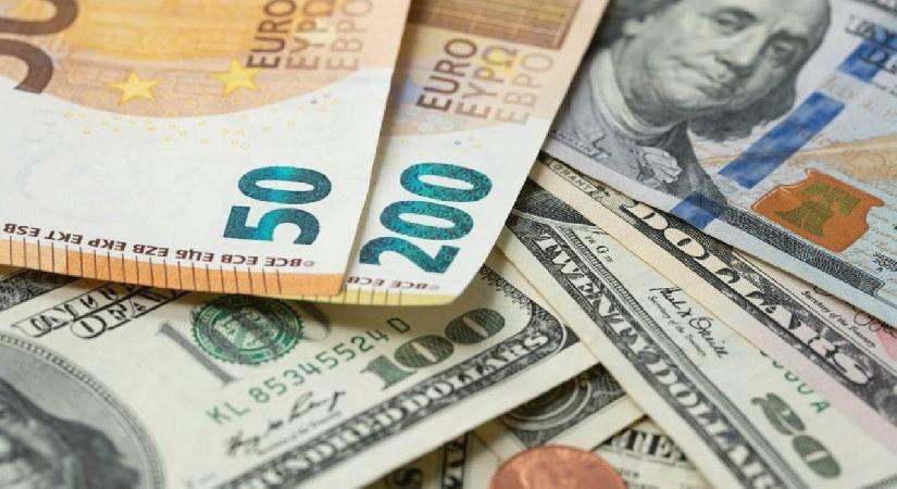 Serbest piyasada döviz açılış fiyatları! Dolar ve Euro kaç lira oldu?