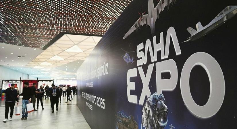 Türkiye’nin astronotları SAHA EXPO’da uzay meraklılarıyla buluştu