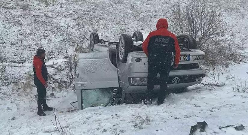 Ardahan’da kar ve sis kazaya neden oldu: 8 yaralı