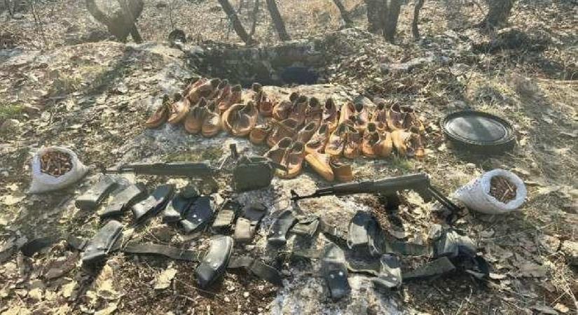 Diyarbakır’da PKK’lı teröristlere ait toprağa gömülü silah ve mühimmat ele geçirildi