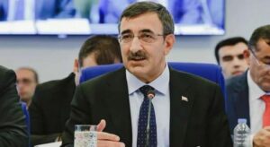 Cevdet Yılmaz: Kadınsız kalkınma da demokrasi de yarım kalır