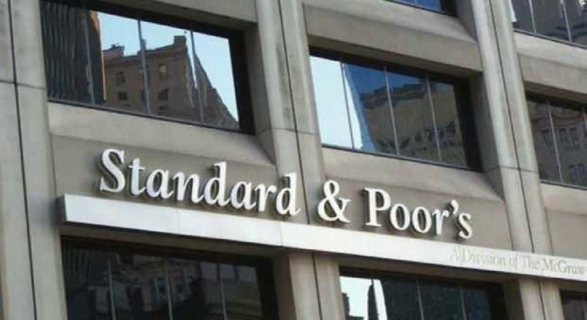 S&P, Suudi Arabistan’ın kredi notunu yükseltti