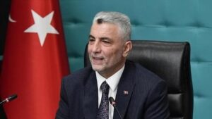 Bakan Bolat’tan gümrük vergisi açıklaması: Bakanlar düzeyinde görüşmeler sağlanacak!