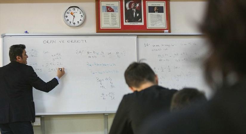 Öğretmenlerin yer değiştirme başvuruları haftaya başlıyor