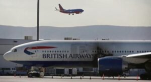 Pilot sağını solunu karıştırdı, uçak alev aldı