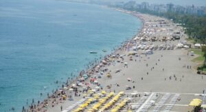 Antalya, son 5 yılın temmuz ayı günlük ziyaretçi rekorunu kırdı