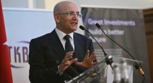 Bakan Şimşek: Türk Lirası’ndaki oynaklık önemli ölçüde azaldı