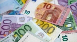Euro 47 TL’yi gördü