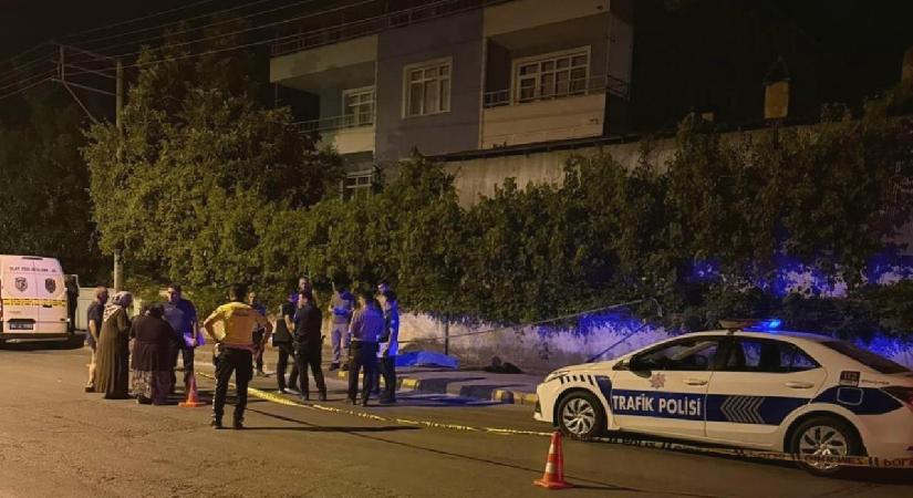 Evinin karşısındaki kaldırımda ölü bulundu