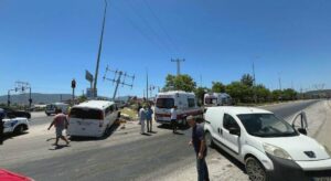 Fethiye’de minibüs ve hafif ticari araç çarpıştı: 12 yaralı