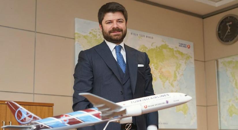 Yahya Üstün, THY’nin İletişim Başkanı oldu