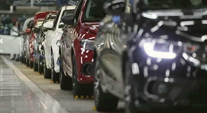 Trump’ın gümrük tarifeleri küresel otomotiv devlerine 12 milyar dolara mal oldu