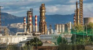 ABD’den İran petrolüne yeni yaptırım