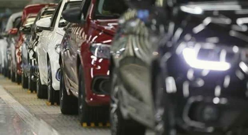Çin ve Japon otomobillerine vergi artışı, ABD otomobillerine indirim